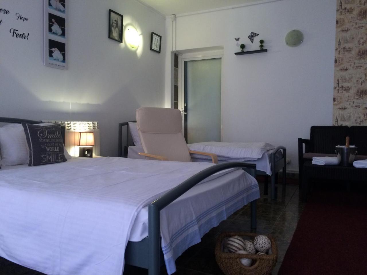 Casa Julius Hotel Constanta Ngoại thất bức ảnh