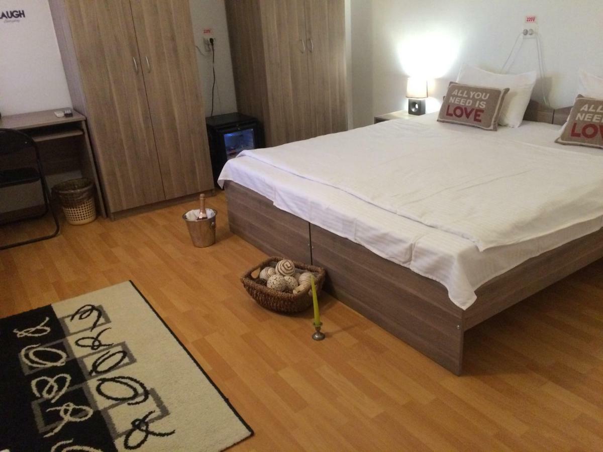 Casa Julius Hotel Constanta Ngoại thất bức ảnh